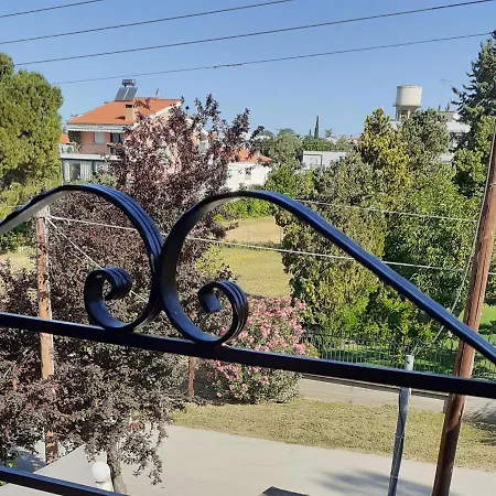 Apartament Dom Ellada *